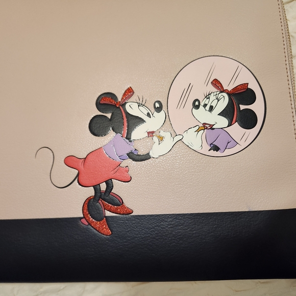 Kate Spade Mickey Mouse laptop case - Picture 2 of 7